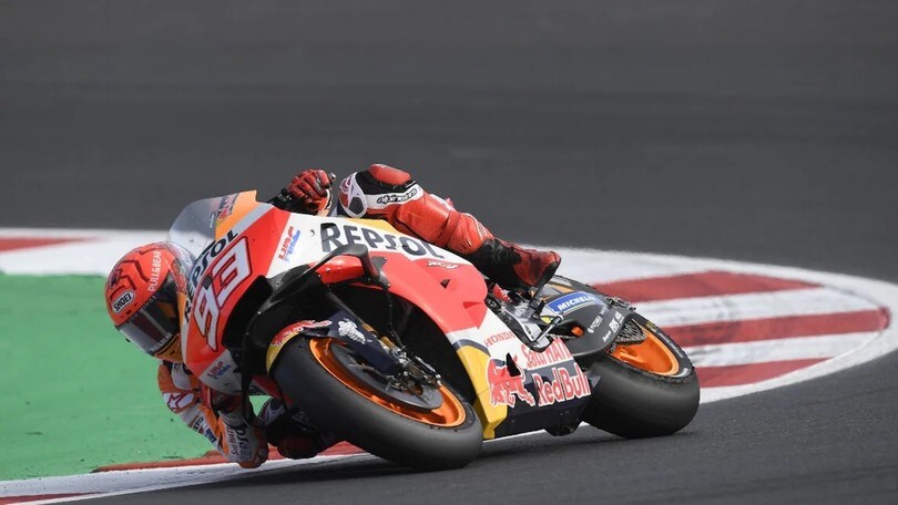 MotoGP, 20 years since the end of the 500 era: how has riding style changed?