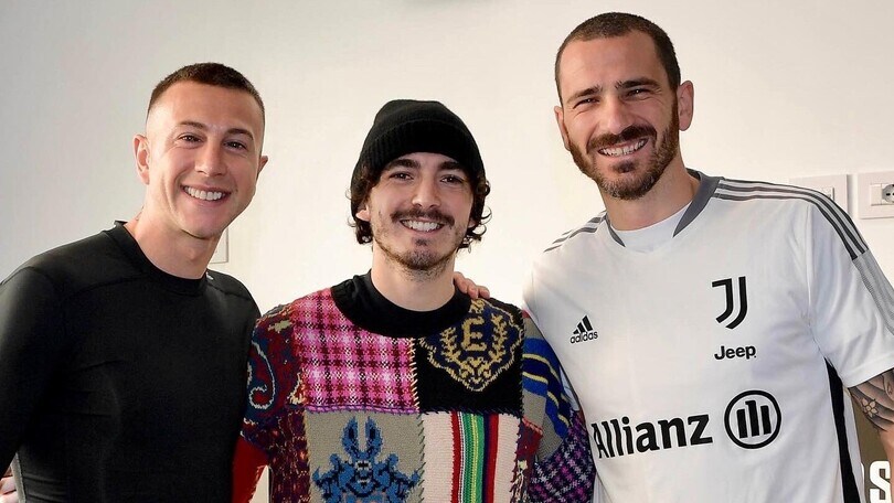 MotoGP, Francesco Bagnaia alla Continassa per l'allenamento della Juventus