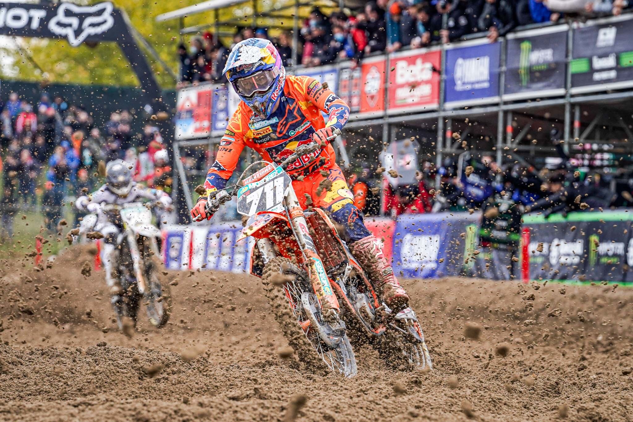 MXGP: ritirato il 711 di Rene Hofer