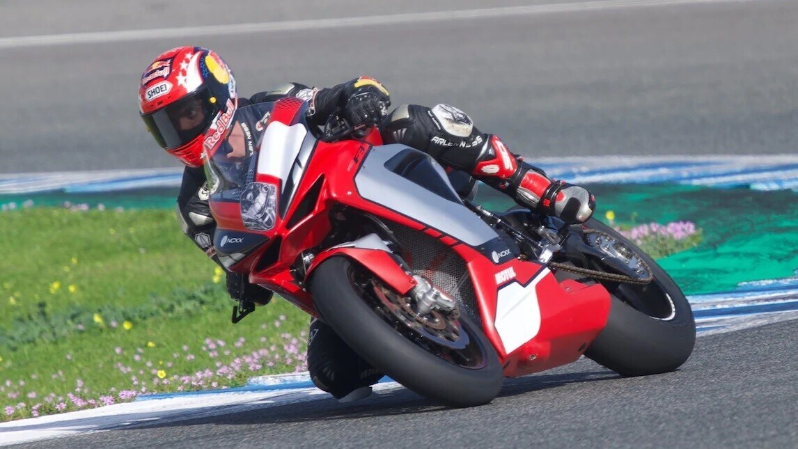 SSP, Jerez test: Sofuoglu discovers the MV... on behalf of his nephew
