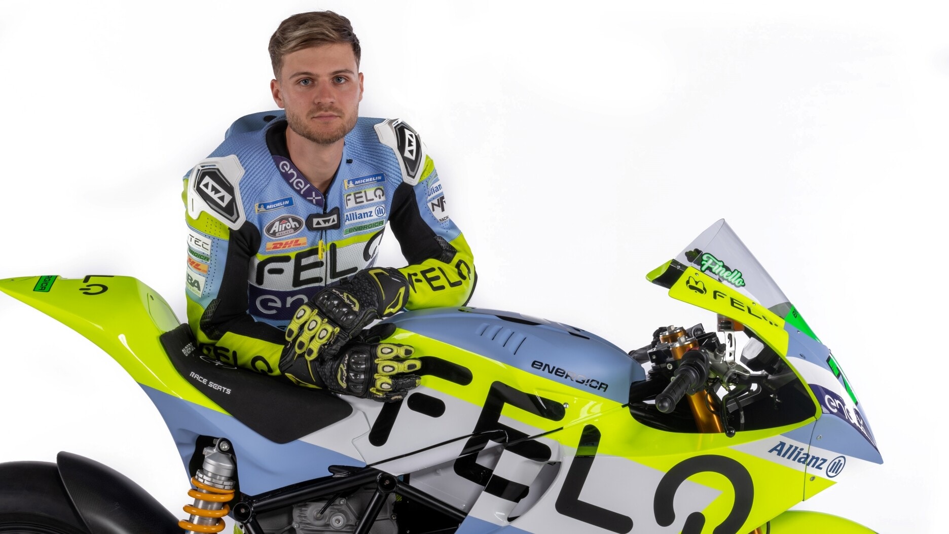 MotoE: Ferrari e Finello presentano la livrea 2022 del Team Gresini