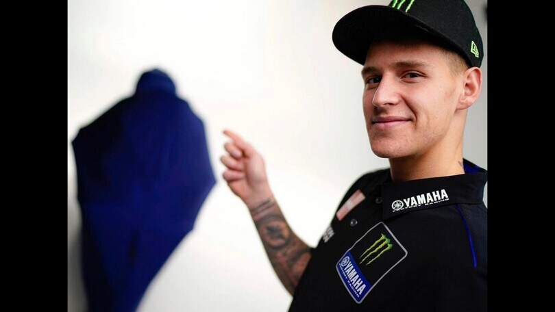 MotoGP: Yamaha si svela in diretta, occhi puntati sulla nuova M1