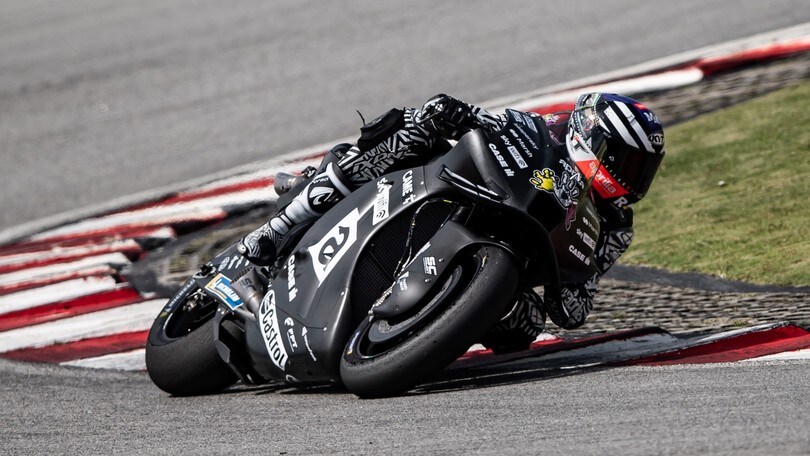 MotoGP, Test Sepang Day1: a metà giornata conduce i giochi Aleix Espargarò