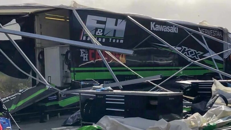 MXGP, England on red alert: storm Eunice batters the paddock