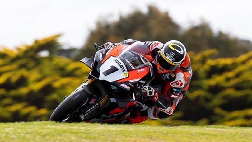 ASBK, Phillip Island: parte la stagione 2022, con grandi nomi al via