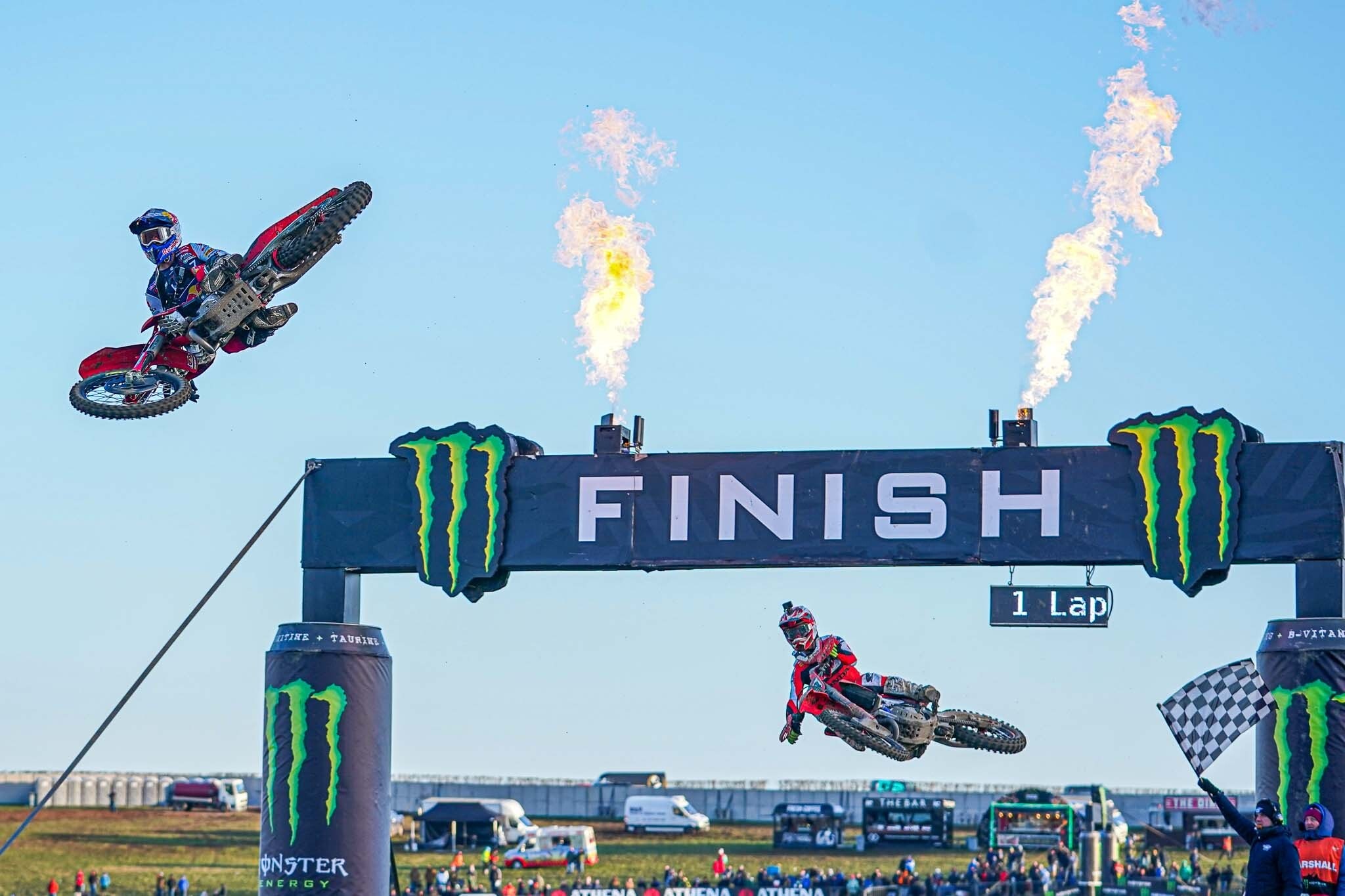 MXGP di Gran Bretagna: Gajser vince col brivido