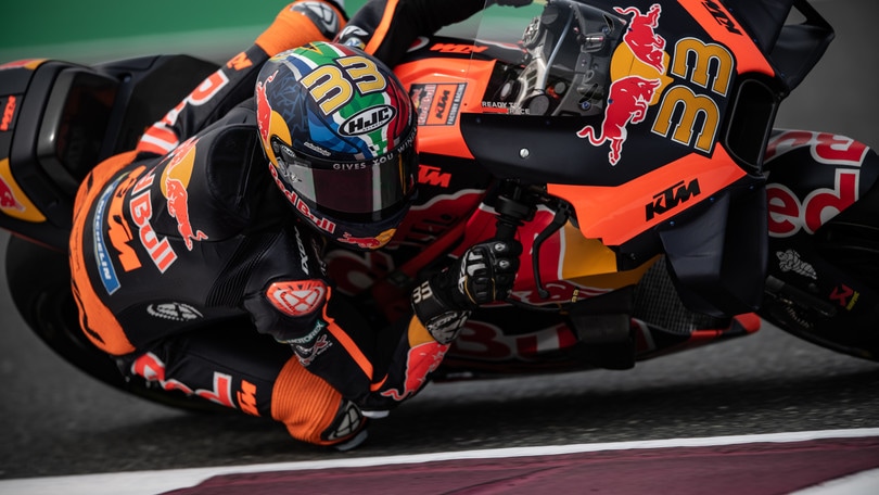 MotoGP Qatar, FP1: Brad Binder sorprende tutti