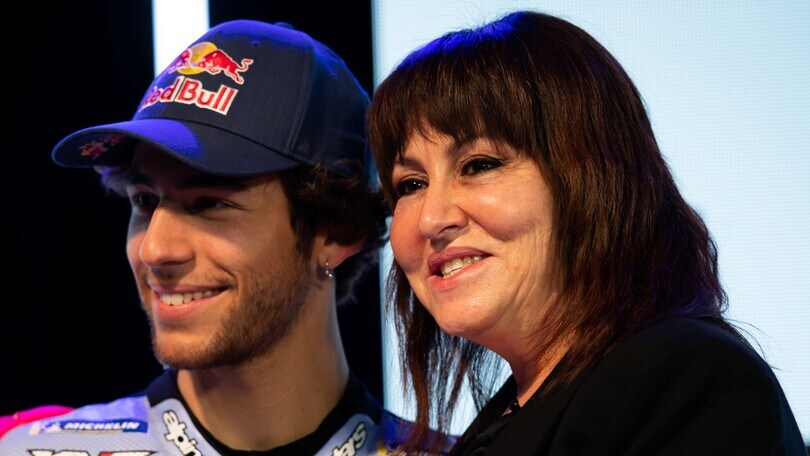MotoGP Qatar, la commozione di Nadia Padovani: “Tutto questo è per Fausto”