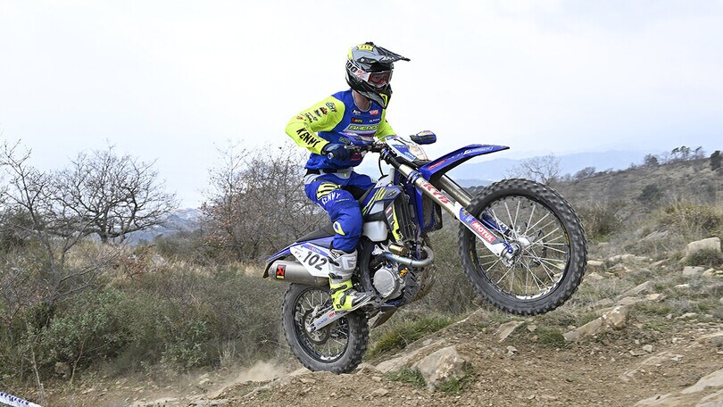 Assoluti d’Italia Enduro, Day 2: Hamish MacDonald in volata su Andrea Verona