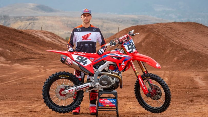 AMA Supercross: Ken Roczen si ferma a tempo indeterminato