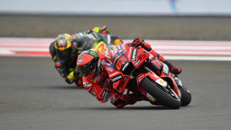 La MotoGP in azione a Mandalika, ecco le foto delle Prove Libere