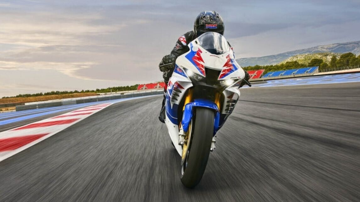 Honda Fireblade Day a Misano, in occasione del 30° anniversario