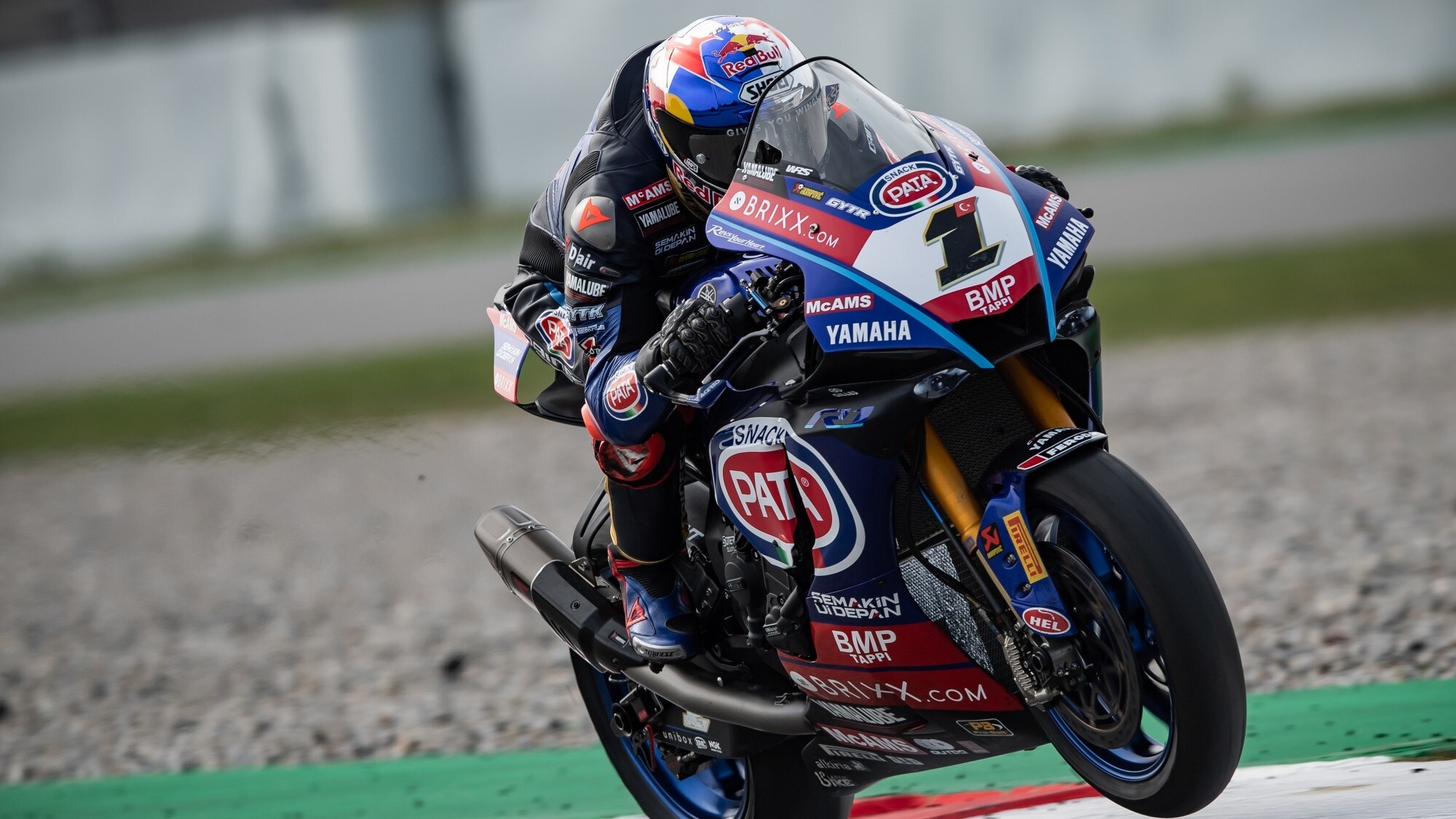 SBK, test Barcellona: Razgatlioglu chiude in vetta un day 2 dimezzato dalla pioggia