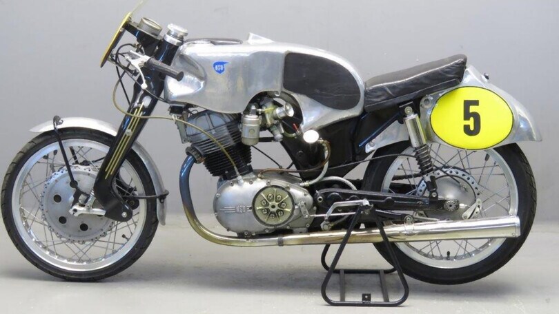 Polvere di Stelle: l'antesignano dell'holeshot