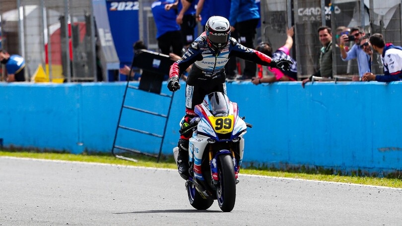 ESBK, Jerez: il 2022 si apre nel segno di Oscar Gutierrez