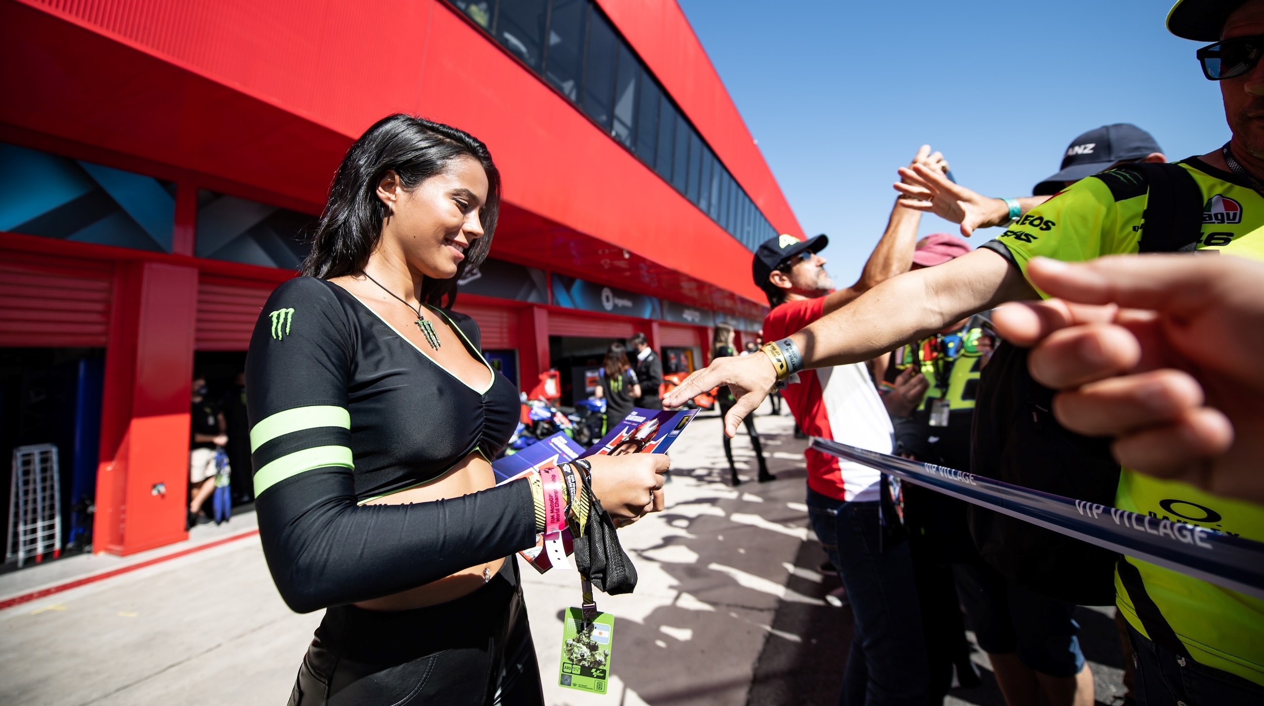 Motomondiale: Ecco le ragazze più belle del paddock MotoGP
