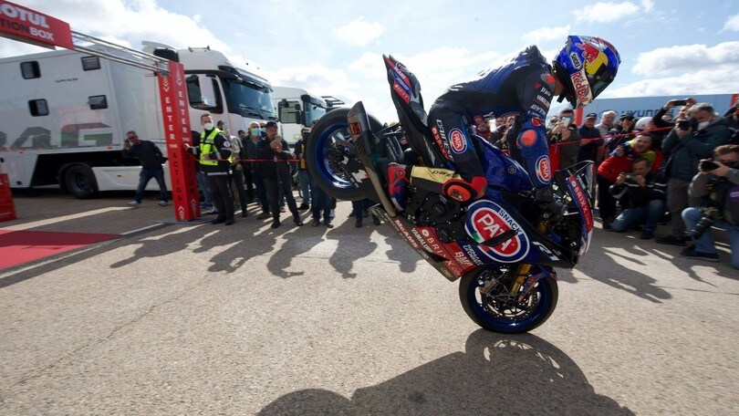 SBK, Toprak da favola in Superpole: pole e record ad Aragon