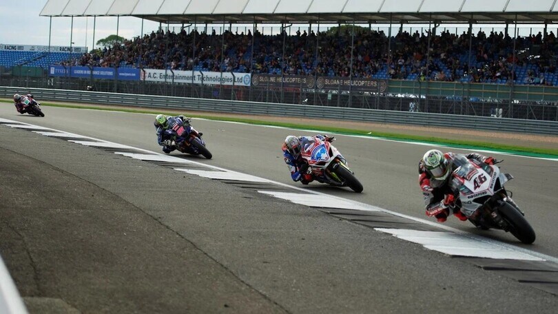 BSB, Silverstone: the 2022 season begins, without the current champion