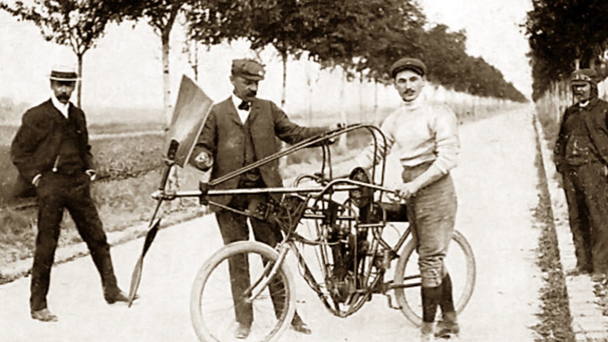 Polvere di Stelle: l'aeromoto e i suoi eredi