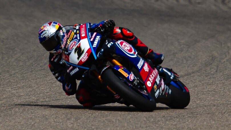 SBK, Assen: Razgatlioglu spaventa tutti nelle FP1, Rinaldi 4°