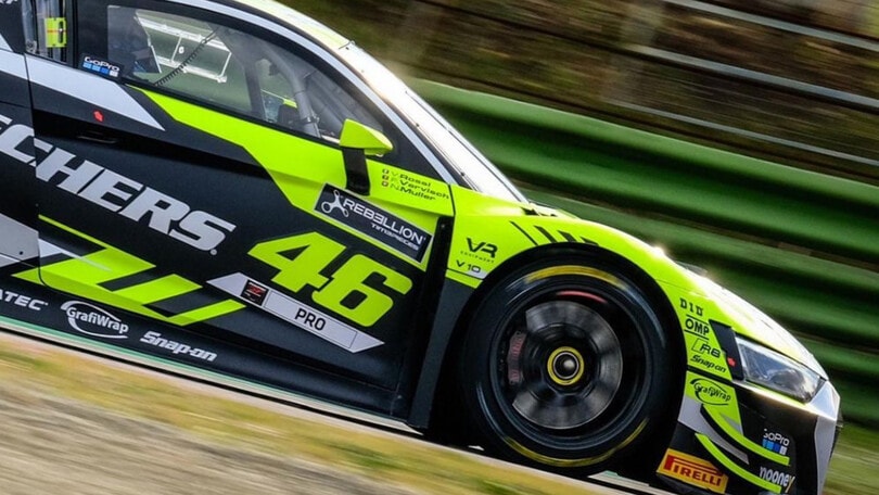 GT, Valentino Rossi in pista a Brands Hatch: programma e orari tv