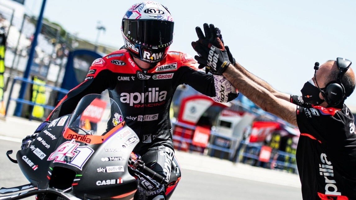 Aleix Espargaró and Aprilia: close to signing for 2023 MotoGP