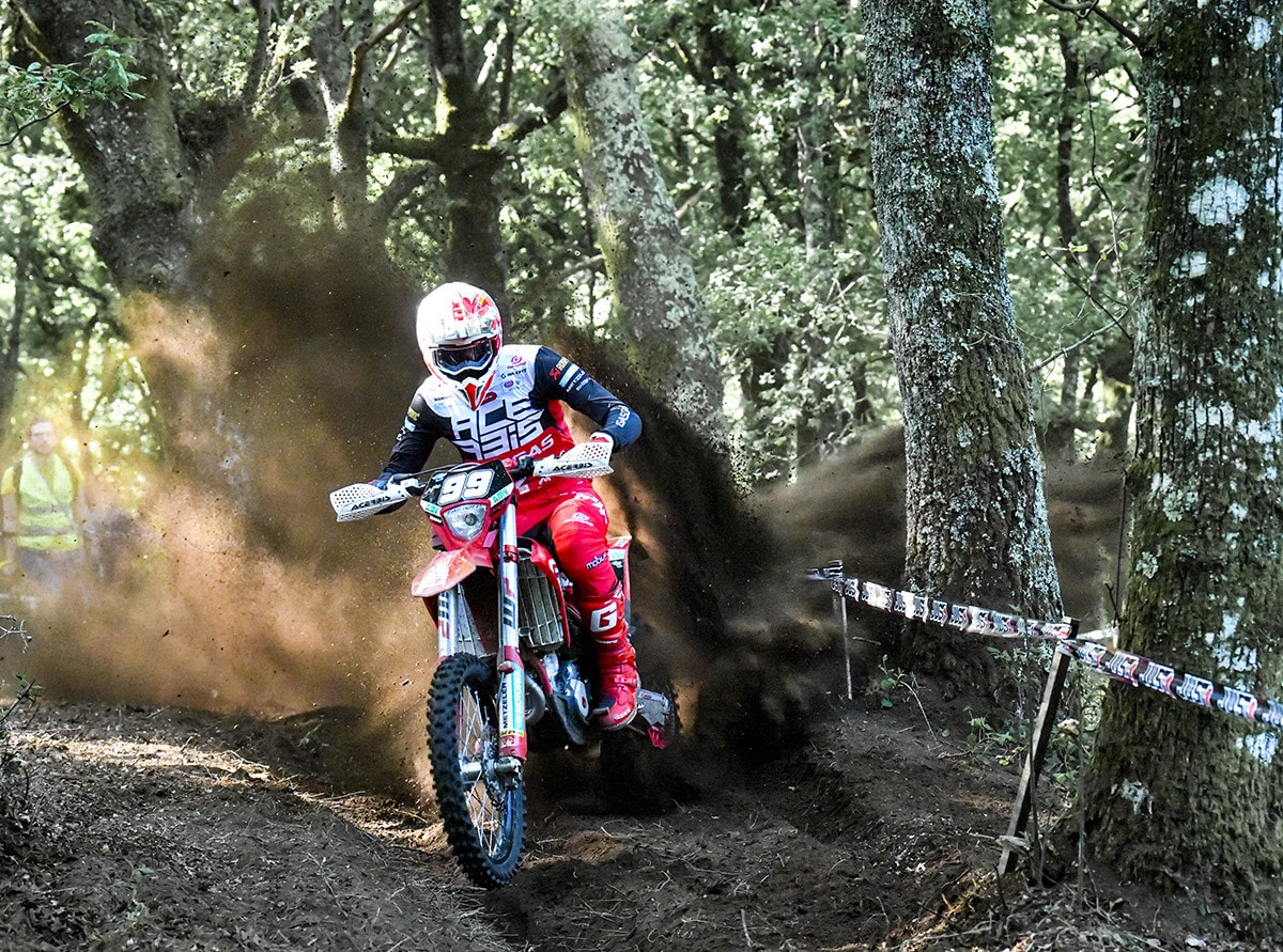 Andrea Verona grande protagonista del GP di Spagna del Mondiale EnduroGP