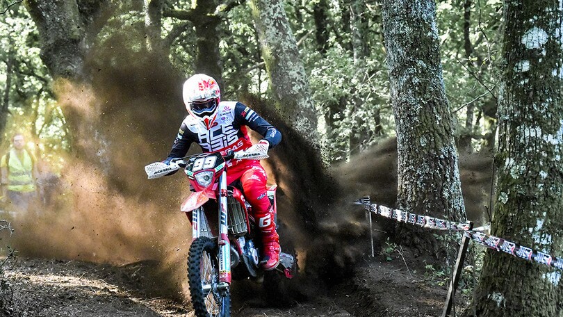 Andrea Verona grande protagonista del GP di Spagna del Mondiale EnduroGP