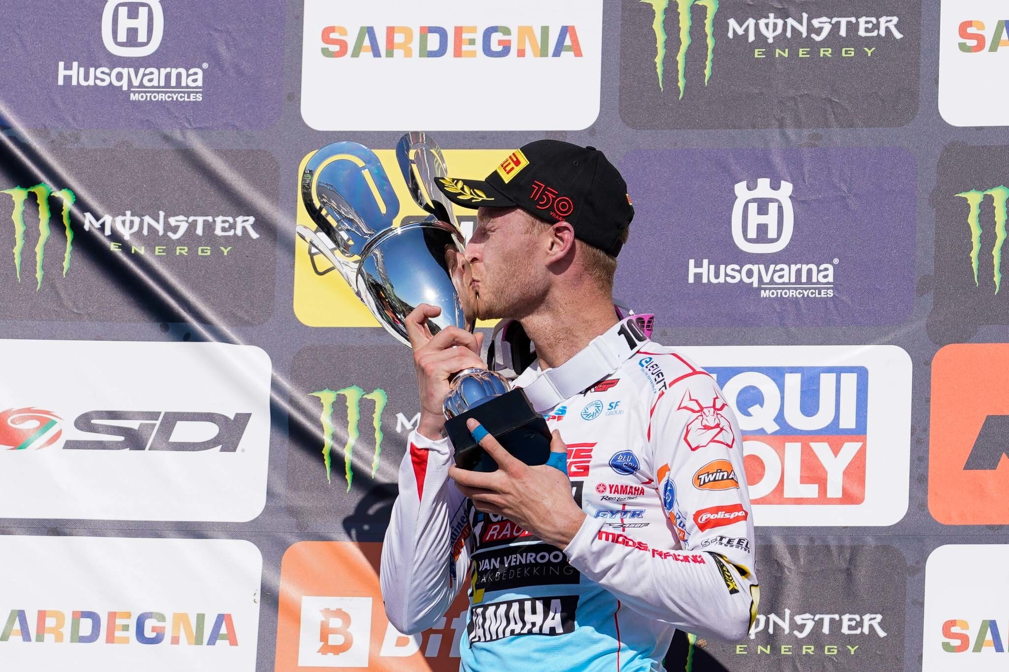 MXGP: doppietta di Vlaanderen, giornata no per Gajser