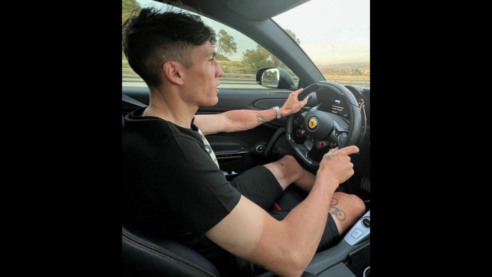 Dalla Civic all'Aventador: ecco le auto guidate dai piloti del Motomondiale