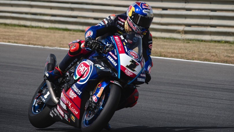 SBK Estoril: Razgatlioglu il più veloce nella FP3, italiani in scia