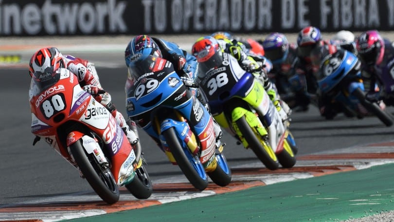 FIM JuniorGP, Valencia: Alonso e Rueda vincono in Moto3, Farioli a podio