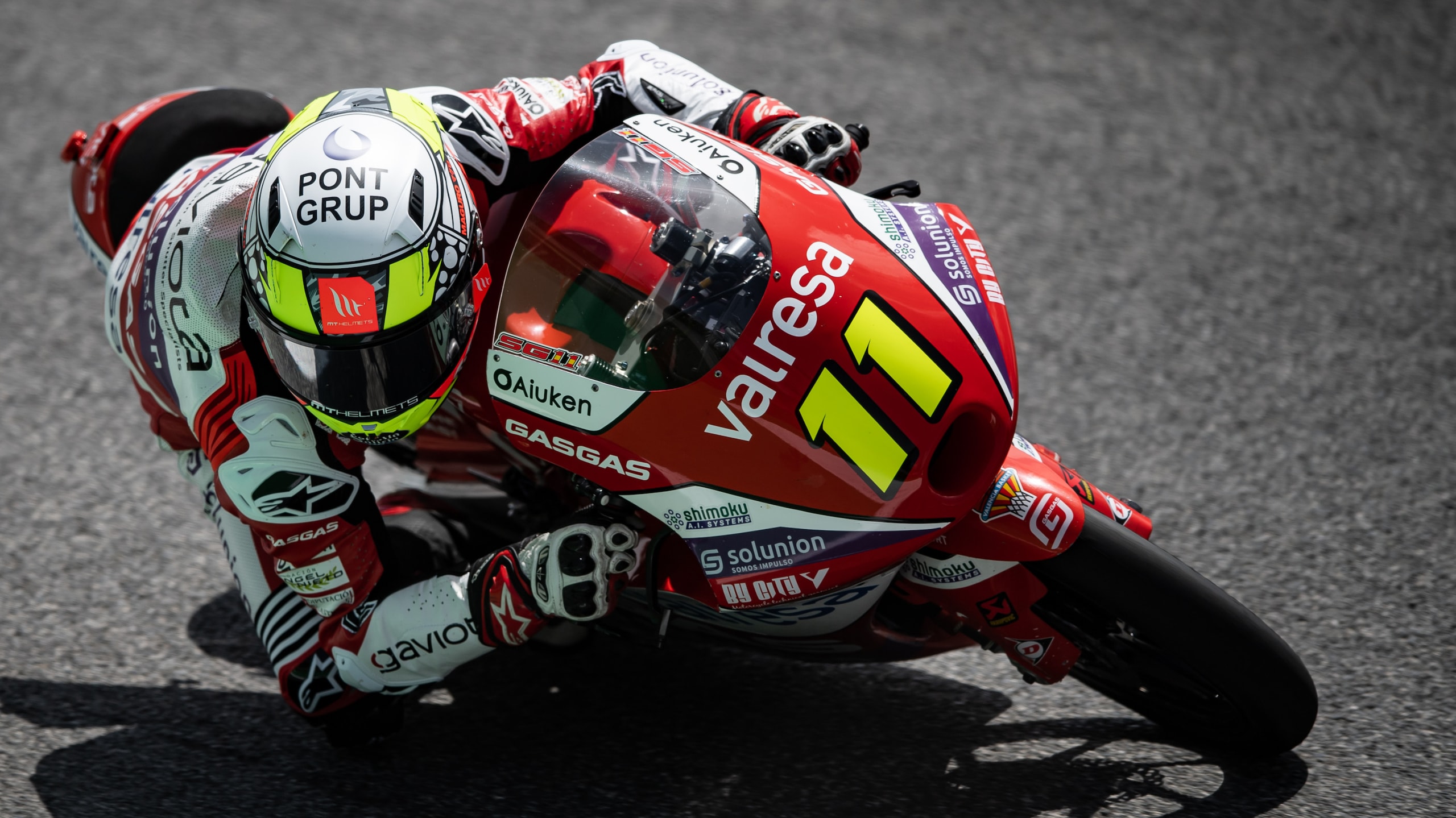 GP Italia, Gara Moto3: Dennis Foggia spreca, Sergio Garcia vince