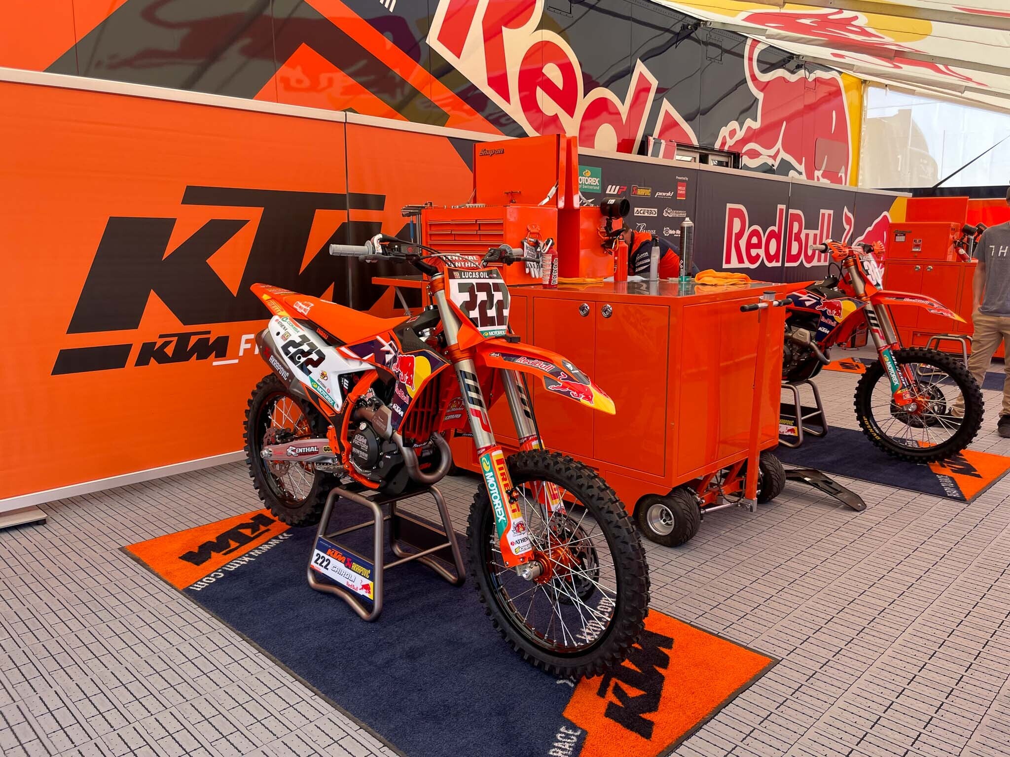 Pro Motocross: il primo giorno di Cairoli al National