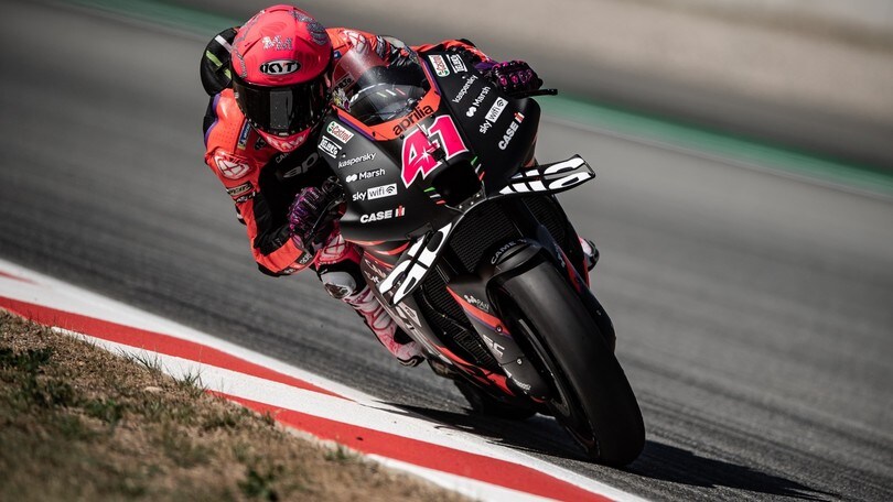 MotoGP: Aprilia e Ducati volano nelle FP2 di Barcellona, con Espargaro 1°