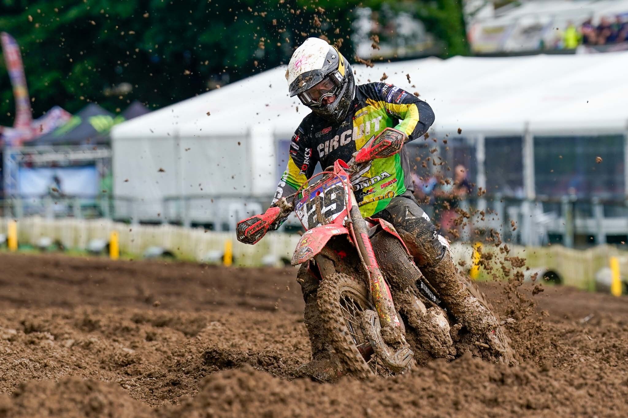 MXGP a metà in Francia: Jacobi in pole