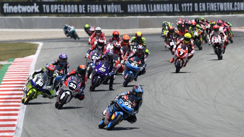 FIM JuniorGP: Rueda domina in Moto3 a Barcellona, doppio podio per Farioli