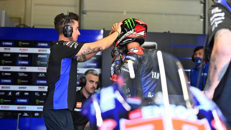 Problema per Fabio Quartararo in FP3: colpa del casco