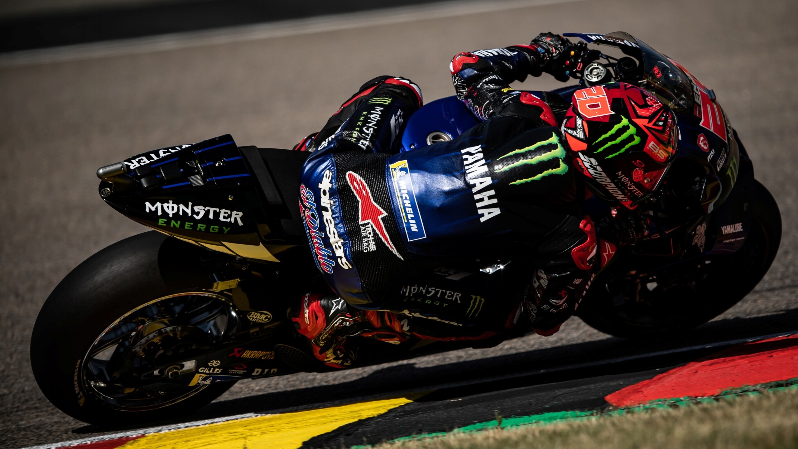 MotoGP, LIVE: Quartararo domina in Germania, Bagnaia ancora a terra