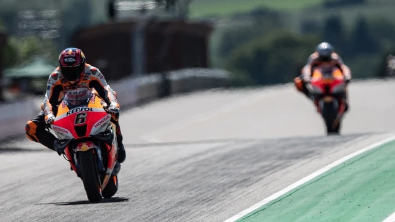 Germany GP, Bradl: “Physically on the limit, I also got burned”