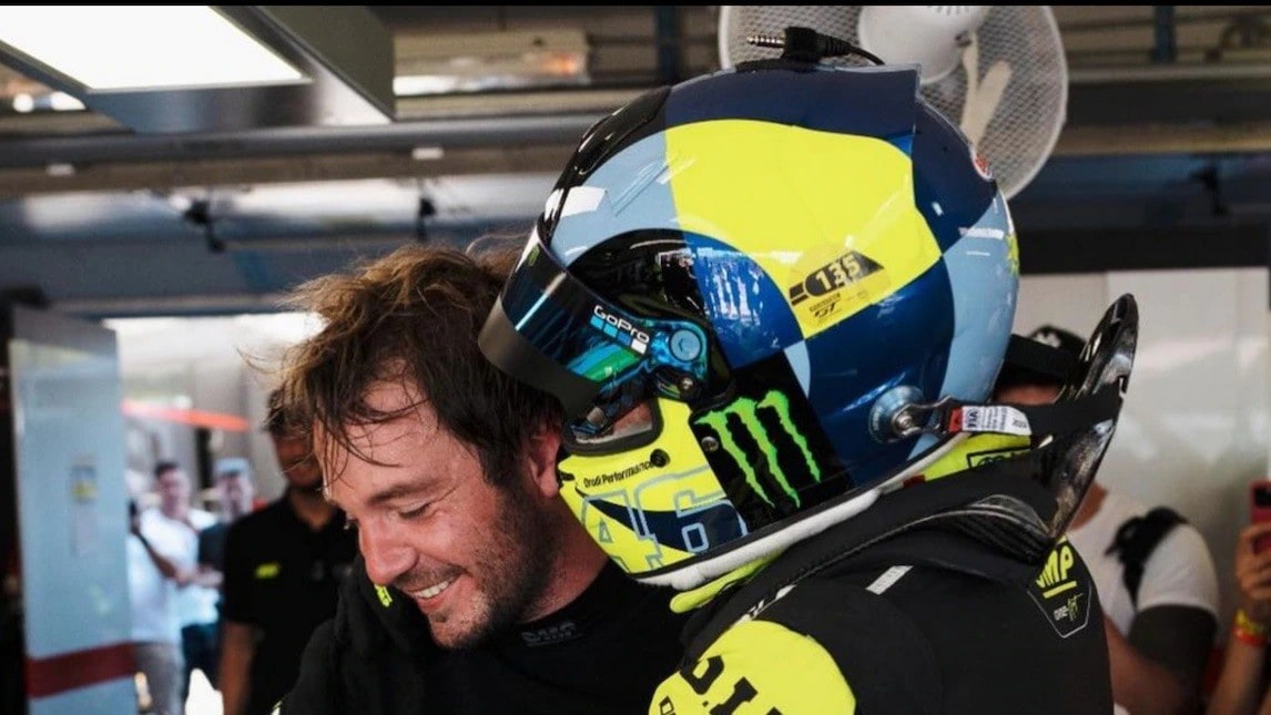 GT, Valentino Rossi applauded by his team-mate: “The podium’s close”