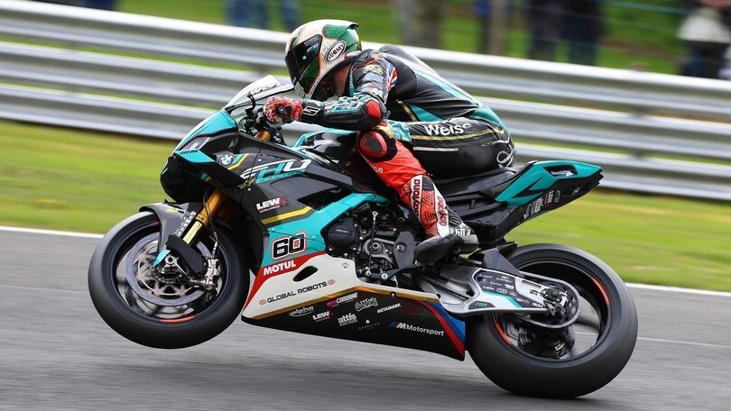 SBK: wild card mondiale a Donington Park per Peter Hickman