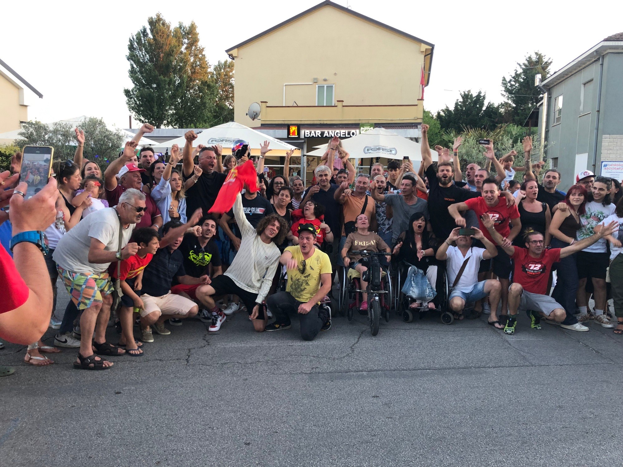 MotoGP, festa grande per Bezzecchi: Viserba celebra il suo campione