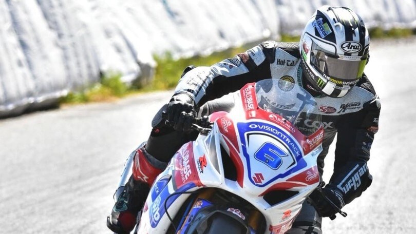 Road Races: triplo trionfo a sorpresa per Michael Dunlop a Walderstown