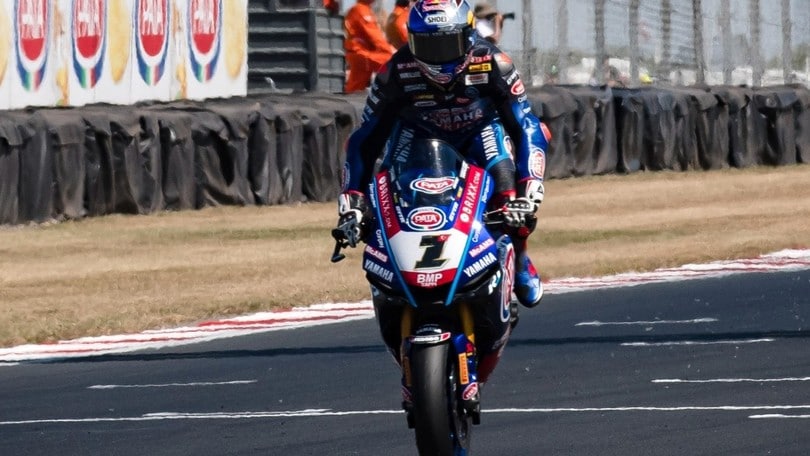 SBK, Razgatlioglu: “Non ho visto cadere Bautista, nemmeno ci ho pensato”