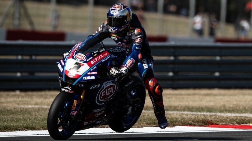 SBK Donington: Razga realizza il sogno tripletta, vincendo (pure) Gara Due