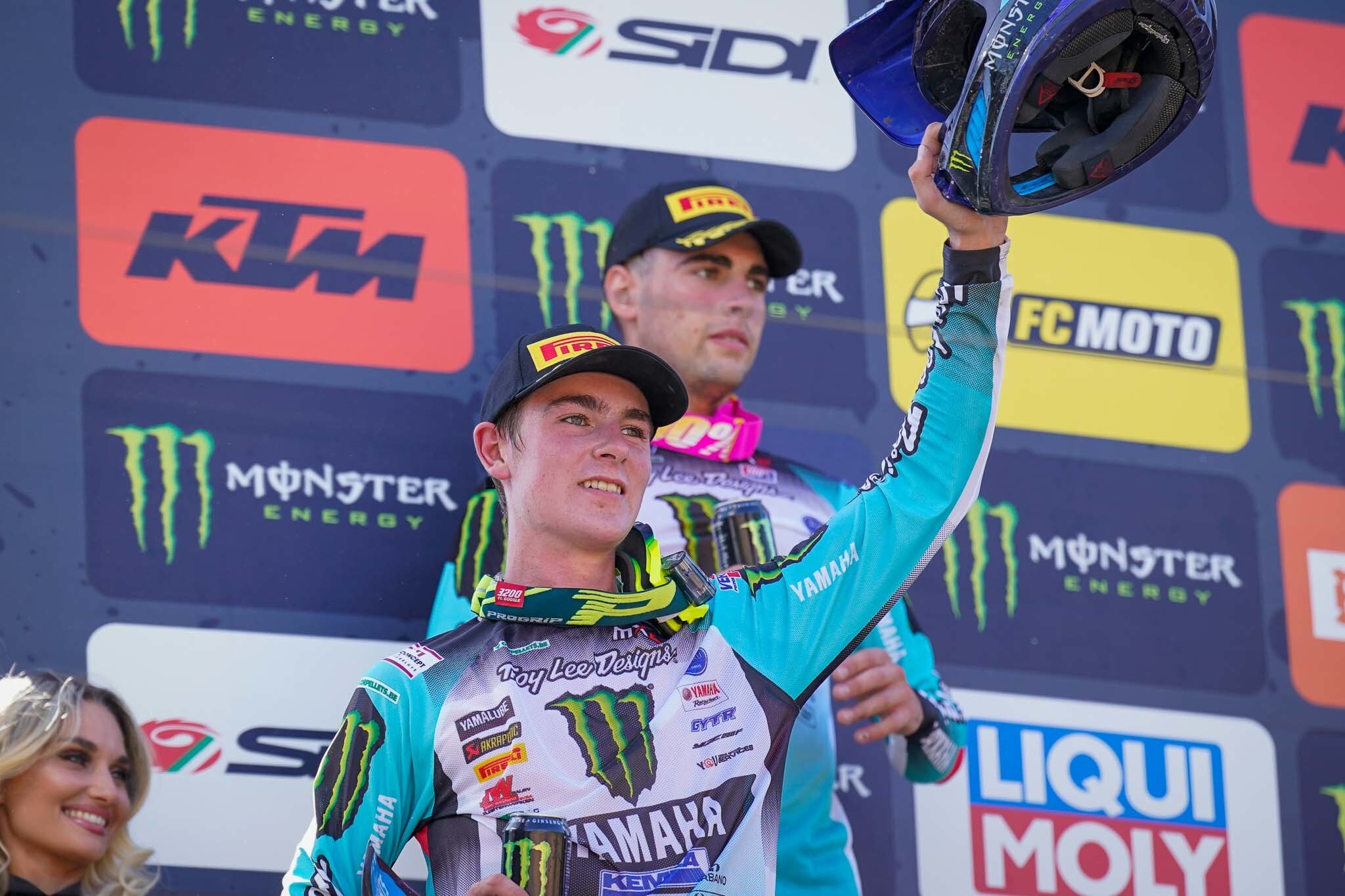 MX2: a Loket si rovesciano ancora le sorti del titolo
