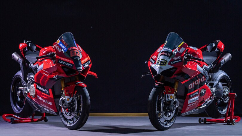 WDW, Race of Champions: le Ducati Panigale V4 S di Bagnaia e Bautista