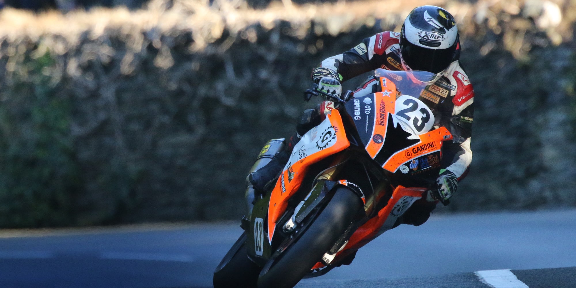 L'inchiesta: Tourist Trophy, correre o non correre?