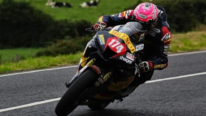 Road Races: Davey Todd wins the “Race of Legends” at Armoy